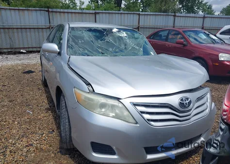 2010 Toyota Camry Le из США, поврежденный, VIN 4T4BF3EK9AR083684